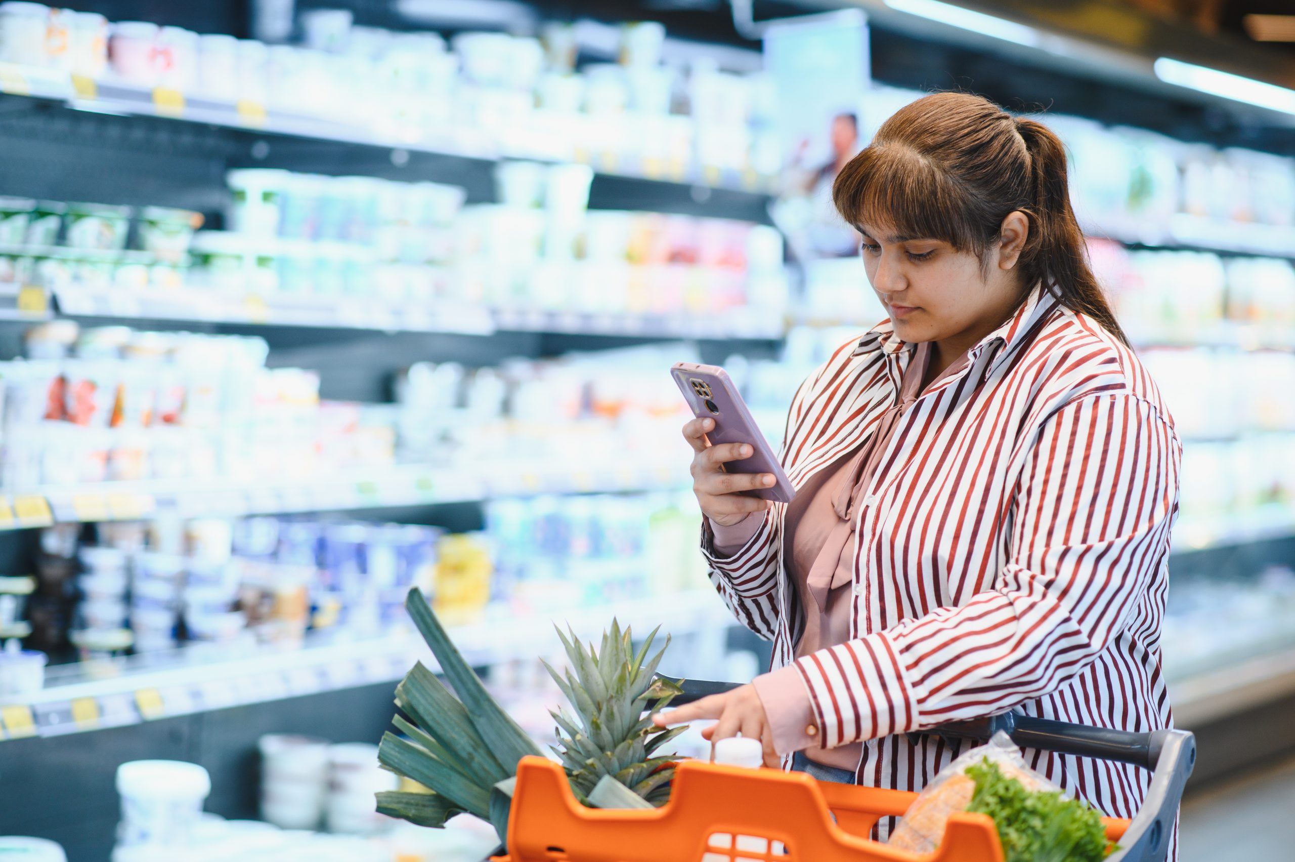 Coupons: Powerful Weapons Against Inflation for Attracting Customers